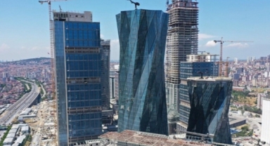 İyi Parti, İstanbul Finans Merkezi'nin depremzedelerin kullanımına açılmasını önerdi
