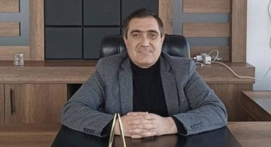 İyi Partili ilçe başkanı Bünyamin Tek ve eşi, depremde hayatını kaybetti