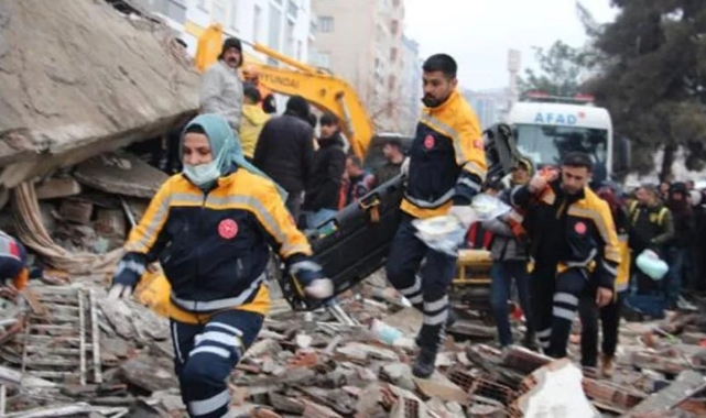 Kızılay Başkanı açıkladı! Deprem bölgesi için kritik 72 saat detayı