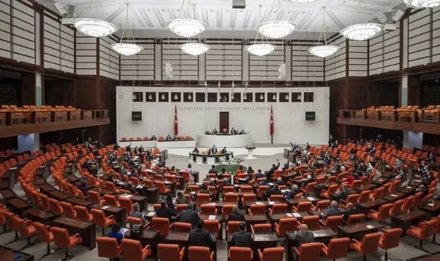 Meclis'te OHAL oturumu: Tüm partilerden ortak bildiri