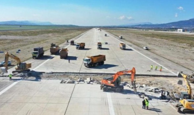 Pisti depremde hasar göre Hatay Havalimanı, bilirkişi raporu ve Hava Kuvvetleri Komutanlığı’nın olumsuz görüşüne karşın yapılmış