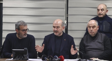 Soylu: Antakya'da 2 konuttan biri yıkık