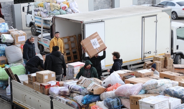 Sürekli;  &quot;40 TIR&#039;ı yola çıkardık, yardımlar artarak devam edecek&#039;&#039;