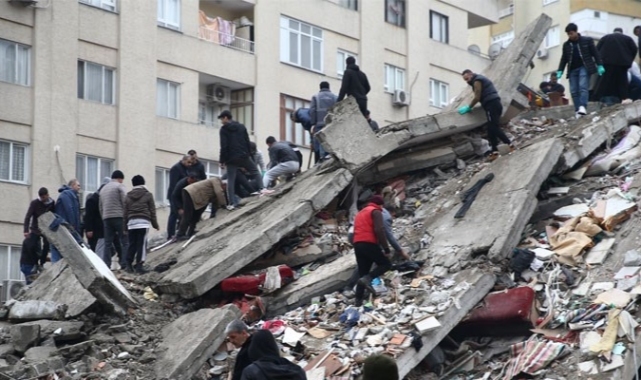 Türk Telekom, deprem bölgelerinde seferberlik başlattı