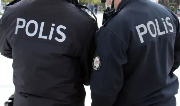 6 polis hakkında kumpas davası: 'Paraları çaldılar, araca uyuşturucu koydular'