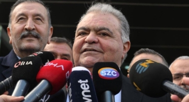 Ahmet Özal, cumhurbaşkanı adaylığı için YSK’ya başvurdu
