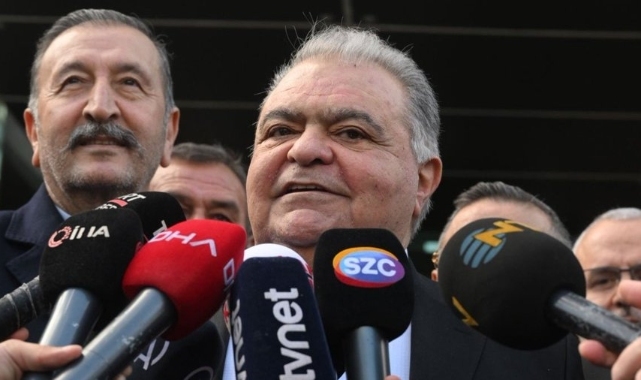 Ahmet Özal, cumhurbaşkanı adaylığı için YSK’ya başvurdu