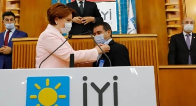 Aşık Mahzuni Şerif’in oğlu Emrah Mahzuni İYİ Parti’den istifa etti