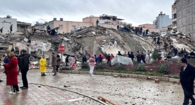 Bakan Koca: 'Tozun riske yol açabileceği ortamlarda mutlaka maske kullanılmalı'