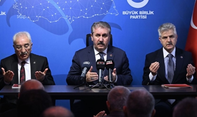 BBP’li Destici’den İYİ Parti açıklaması: Cumhur İttifakı'na davet edilmesi etik olur