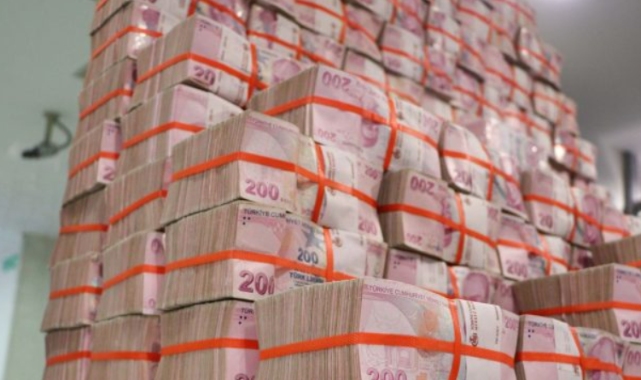 Bloomberg: Seçimlerden önce kamu bankalarına 104.5 milyar liralık ek sermaye geliyor
