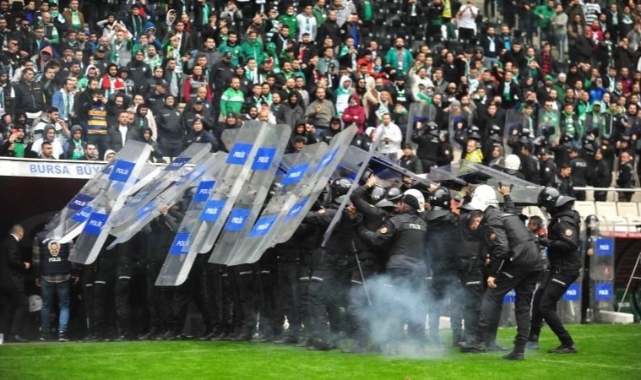 Bursa'daki olaylı Amedspor maçı sonrası gözaltına alınan 9 kişi serbest