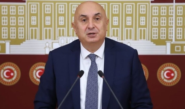 CHP’li Özkoç, ‘son toplantım’ diyerek milletvekili adayı olmayacağını duyurdu