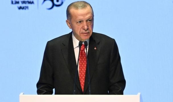 Cumhurbaşkanı Erdoğan: Amacımız 1 yıl içinde 650 bin konut inşa ederek deprem bölgesini ayağa kaldırmaktır