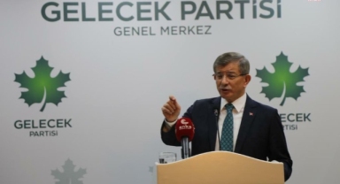 Davutoğlu: Devlet sele sürüklenip giden vatandaşlarını seyretmek durumunda kaldı