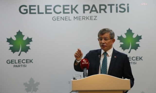 Davutoğlu: Devlet sele sürüklenip giden vatandaşlarını seyretmek durumunda kaldı
