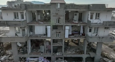 Deprem bölgesinde yıkılan binalarla ilgili 218 tutuklama