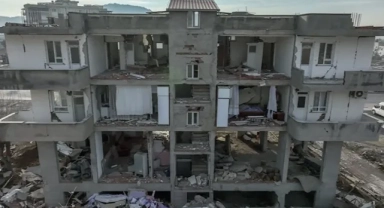 Deprem bölgesinde yıkılan binalarla ilgili 218 tutuklama