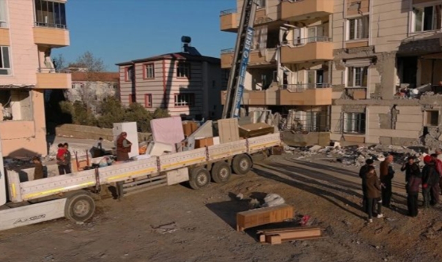 Deprem bölgesinden diğer illere göç edenlerin sayısı 2 milyonu aştı