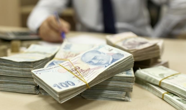 Depremzede işletmelere faizsiz kredi verilecek