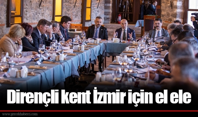 Dirençli kent İzmir için el ele