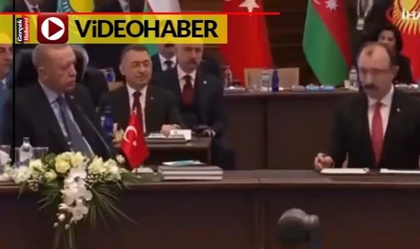 Erdoğan'dan canlı yayında Bakan Muş'a: O ne biçim imza ya? İmzayı değiştir!