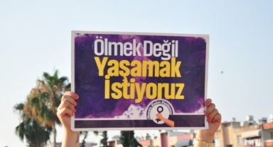 Erkekler geçen yıl en az 327 kadını öldürdü, 793'üne şiddet uyguladı