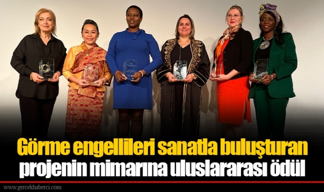 Görme engellileri sanatla buluşturan projenin mimarına uluslararası ödül