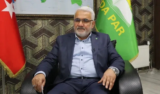 HÜDA PAR Genel Başkanı Yapıcıoğlu: Bakanlık pazarlığı yapmadık ama bakanlık verilirse siyaseti öğretiriz