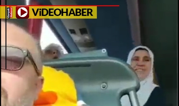 İlahi okunurken kendinden geçti: &quot;Allah Allah&quot;