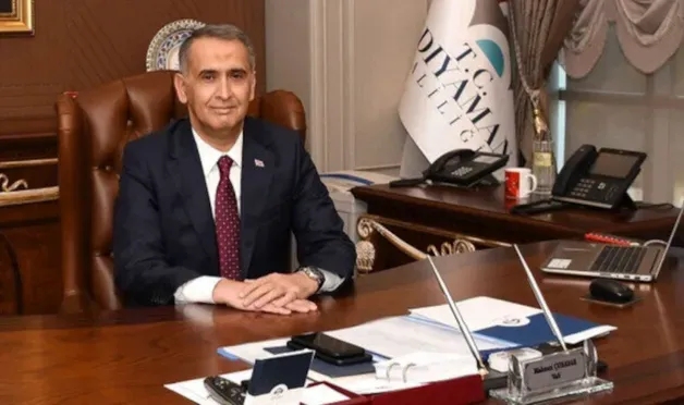 İstifa eden Adıyaman Valisi'nden 'deprem' şiiri: Kul Mahmudum bu bir sabır sınavı