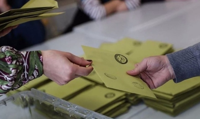 Özer Sencar'dan 14 Mayıs yorumu! HDP aday çıkarmazsa ilk turda biter!