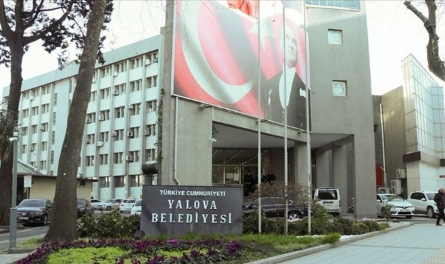 Yalova Belediye Başkanlığı CHP’den AK Parti’ye geçti