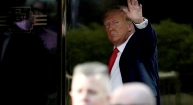 Eski ABD Başkanı Donald Trump 'prosedür gereği' tutuklandı