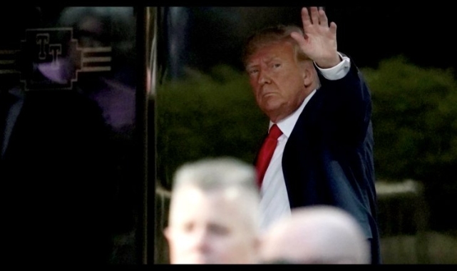 Eski ABD Başkanı Donald Trump 'prosedür gereği' tutuklandı