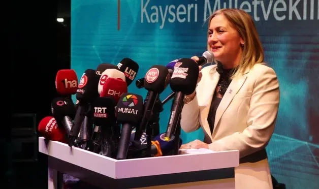 AK Partili vekil adayı: Aslında kriz yok, alım gücü daha da çoğaldı