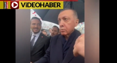 Cumhurbaşkanı Erdoğan'dan elindeki paraya uzanan kişiye: