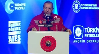 Cumhurbaşkanı Erdoğan: Ülkemizin enerji bağımsızlığı yolunda tarihi bir adım atıyoruz