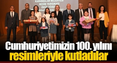 Cumhuriyetimizin 100. yılını resimleriyle kutladılar