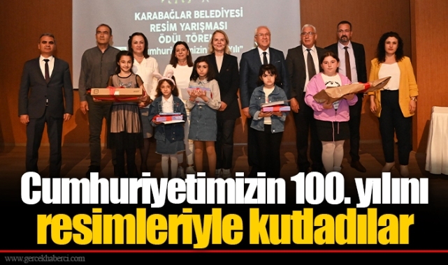 Cumhuriyetimizin 100. yılını resimleriyle kutladılar