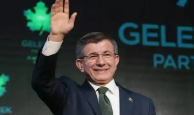 Davutoğlu'nun neden ortalarda olmadığı belli oldu.... Zatürre başlangıcı teşhisi kondu