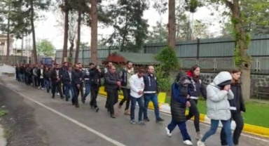 ‘Deprem ve Togg kredisi’ adı altında dolandırıcılık yapan 25 kişi tutuklandı