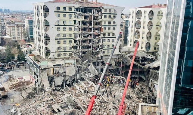Depremde yıkılan Galeria Sitesi'nin müteahhidi yakalandı