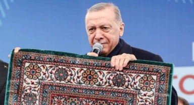 Diyanet noktayı koydu: Seccadenin kutsiyeti yok