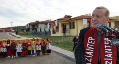 Erdoğan’dan deprem bölgesindeki çiftçilere yeni vaat: Sıfır faizli hayvancılık kredisi