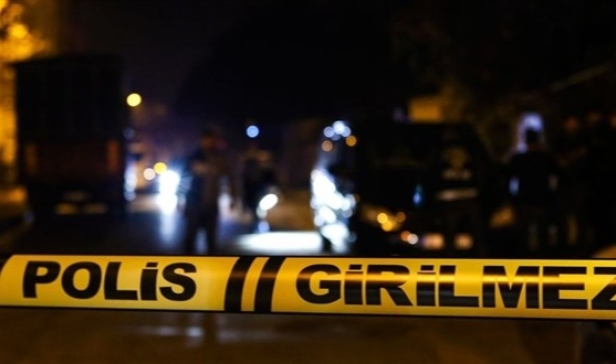 Gaziantep'te silahlı kavgada 1'i polis memuru 2 kişi öldü