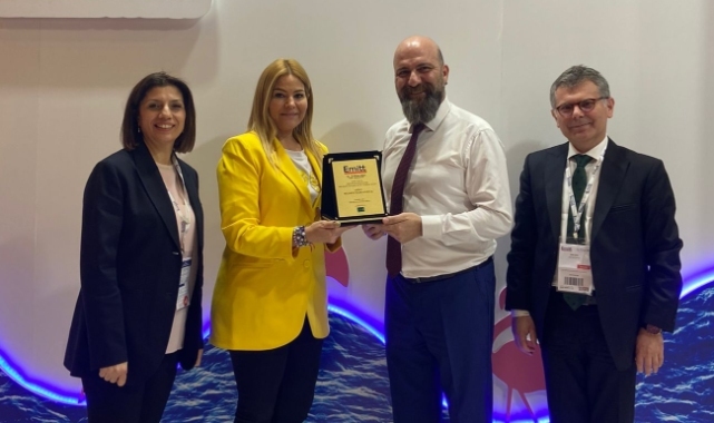 Gümrükçü: "Aldığımız ödül mutluluk verici"