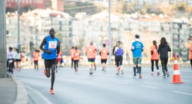 İzmir'de 'Atıksız Maraton' için nefesler tutuldu