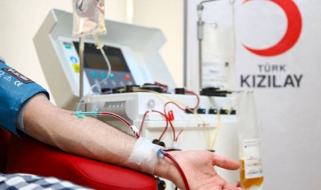 Kızılay Genel Sekreteri: Çağrılar etkisini gösterdi, kan stokları günlük 25 bin üniteye yükseldi Kızılay Genel Sekreteri: Çağrılar etkisini gösterdi, kan stokları günlük 25 bin üniteye yükseldi