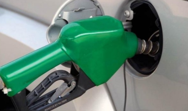 Motorine bu gece zam geliyor: Litresi 21 liraya dayandı